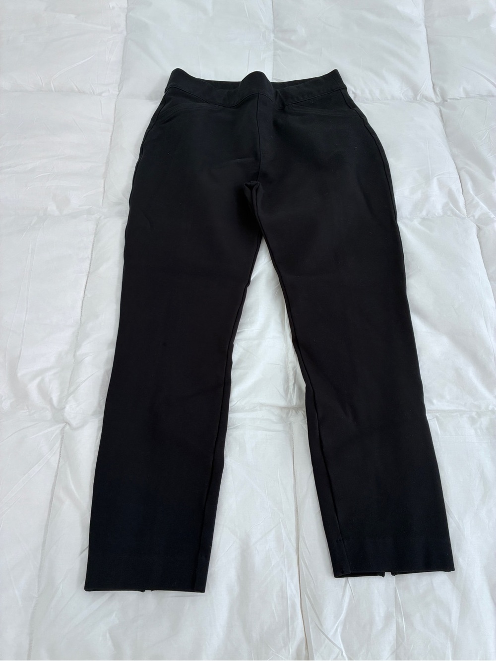 SPANX Black Cropped Pants Medium